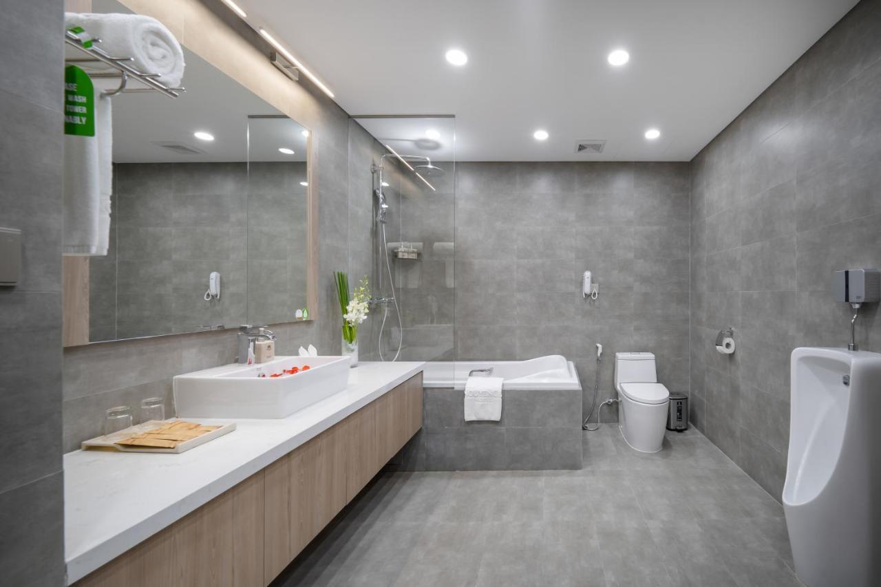 Nguyen Gia Hotel Da Nang Luaran gambar