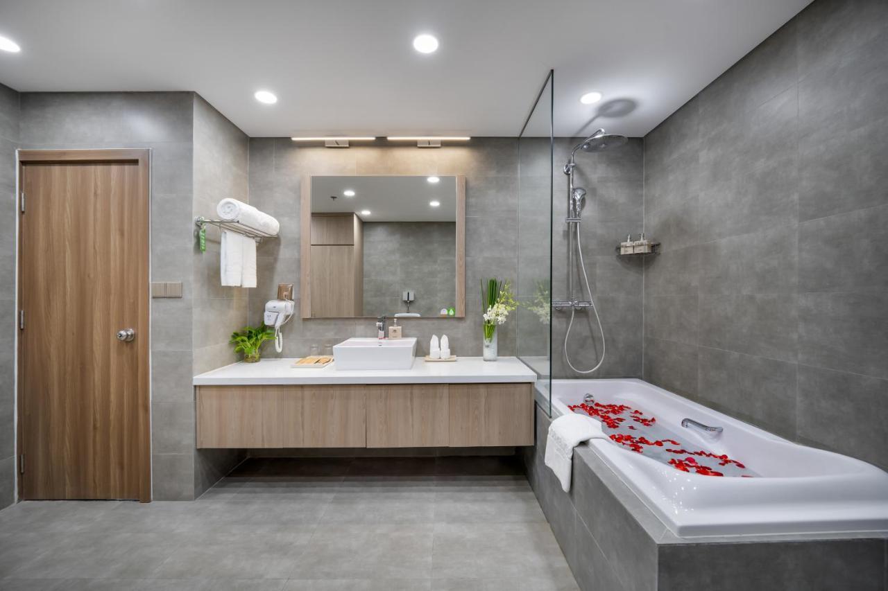 Nguyen Gia Hotel Da Nang Luaran gambar